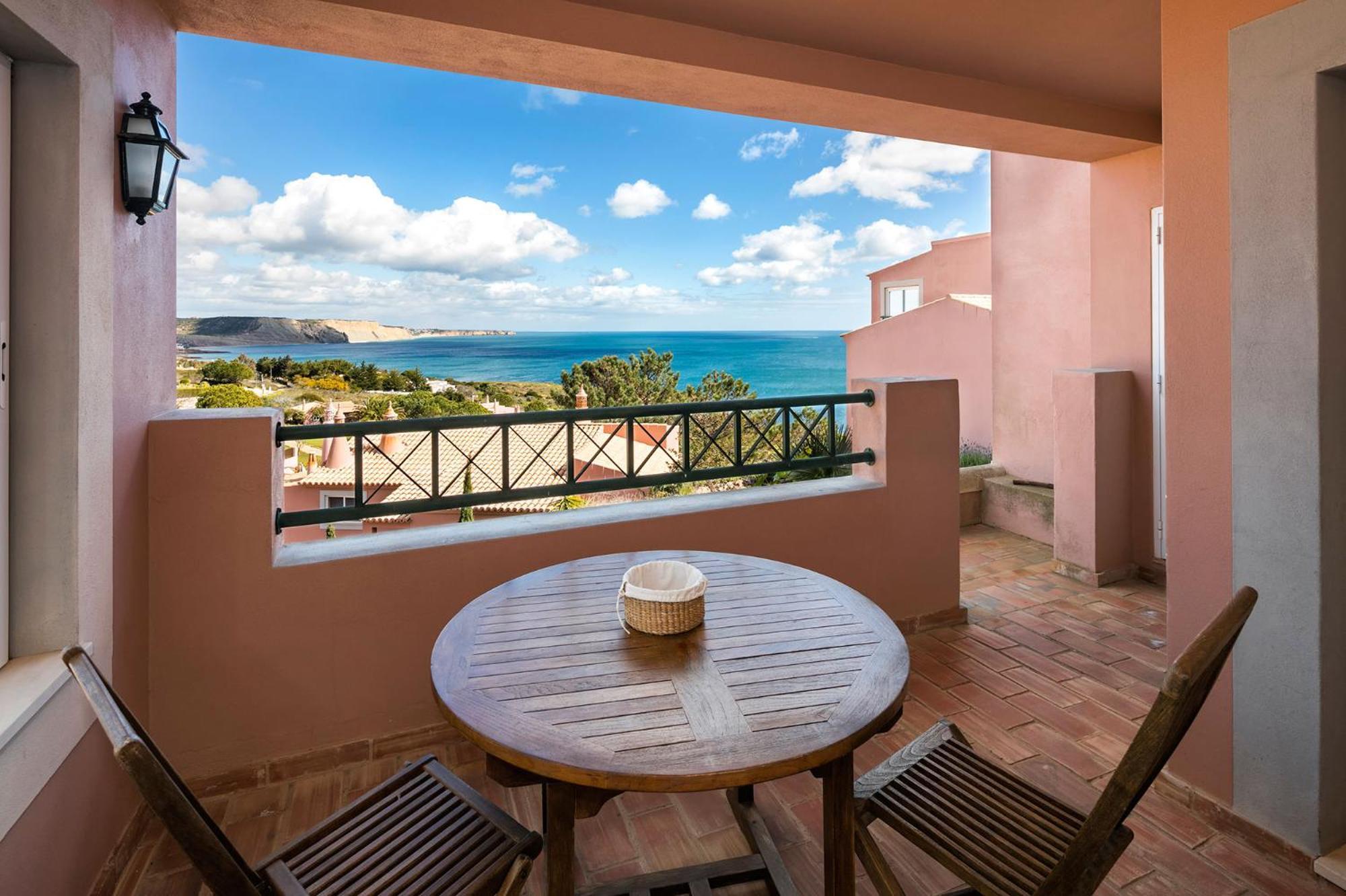 Senhora da Luz Belver Porto Dona Maria Resort מראה חיצוני תמונה